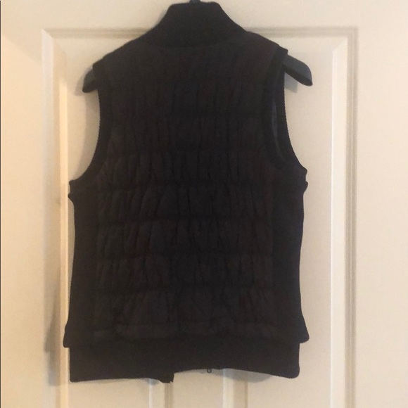 Black Rivet Insulated Vest - Picture 4 of 4